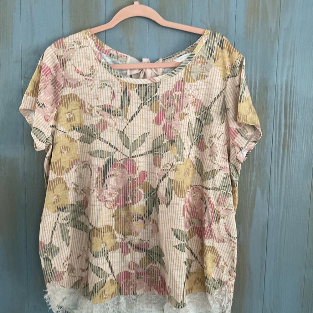 LAUREN CONRAD BOW BACK TOP BLOUSE LACE EDGED HI LO HEM SZ XXL